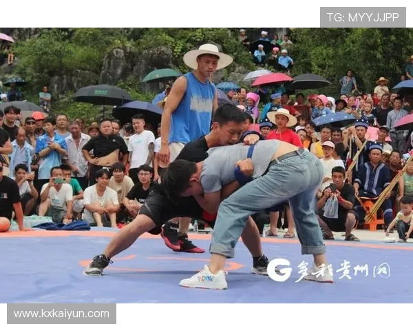 一起摔跤比赛：团结合作与竞技精神的完美结合